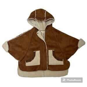 NWT Faux Suede Sherpa Sheepskin Hooded Winter Cape Jacket Girl’s 3T Boho